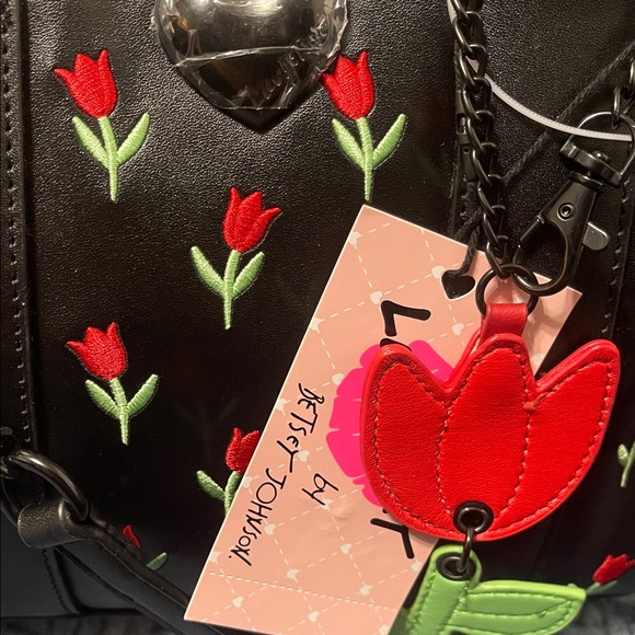 NWT Betsey Johnson 🌷 Tulip 🌷Floral Embroidered Black Handbag - Picture 9 of 13